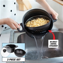 Cooking Pot With In-built Strainer